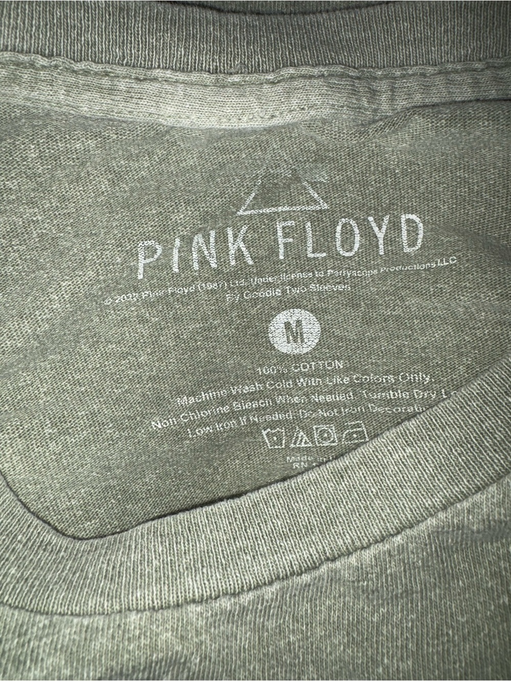 Pink Floyd Green Short Sleeve Band Tee with Yellow & Blue Psychedelic Print - Picture 2 of 2